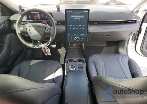 2021 Ford Mustang Mach-E Premium from USA, damaged, VIN 3FMTK3RM0MMA40883